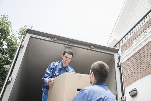 Removal truck hire for apartment and flat moves in Maida Vale
