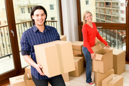 Maida Vale man with a van service for residential and business deliveries