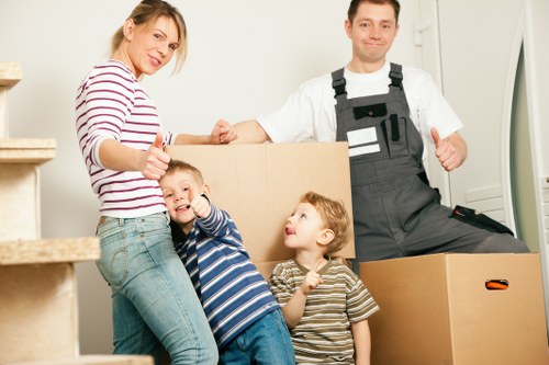 Moving boxes and protective packaging for domestic and commercial use in Maida Vale